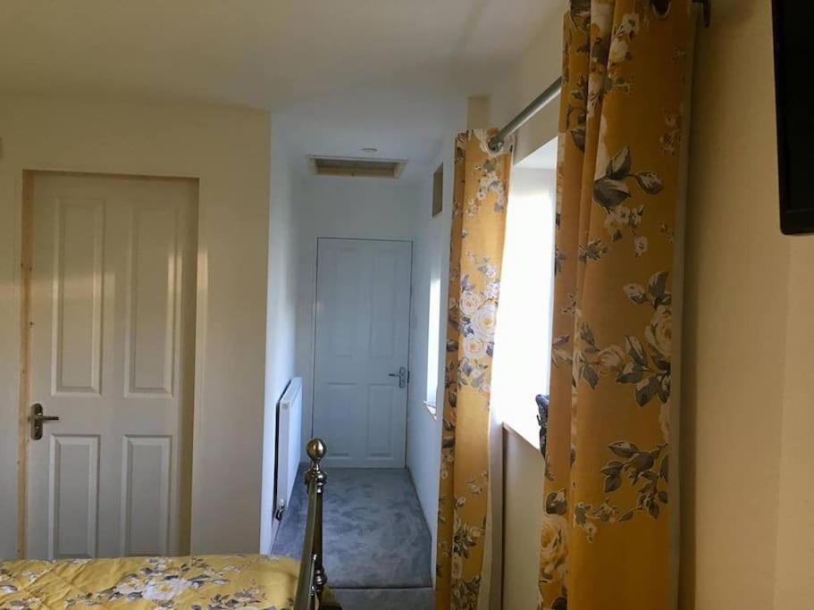 Daffodil House , West Wales Llandovery Εξωτερικό φωτογραφία