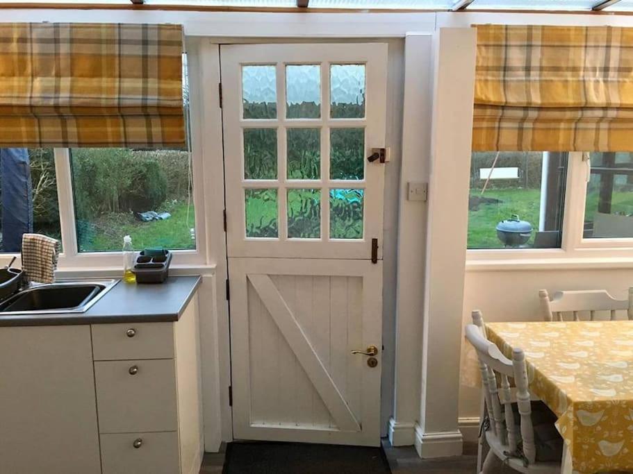 Daffodil House , West Wales Llandovery Εξωτερικό φωτογραφία
